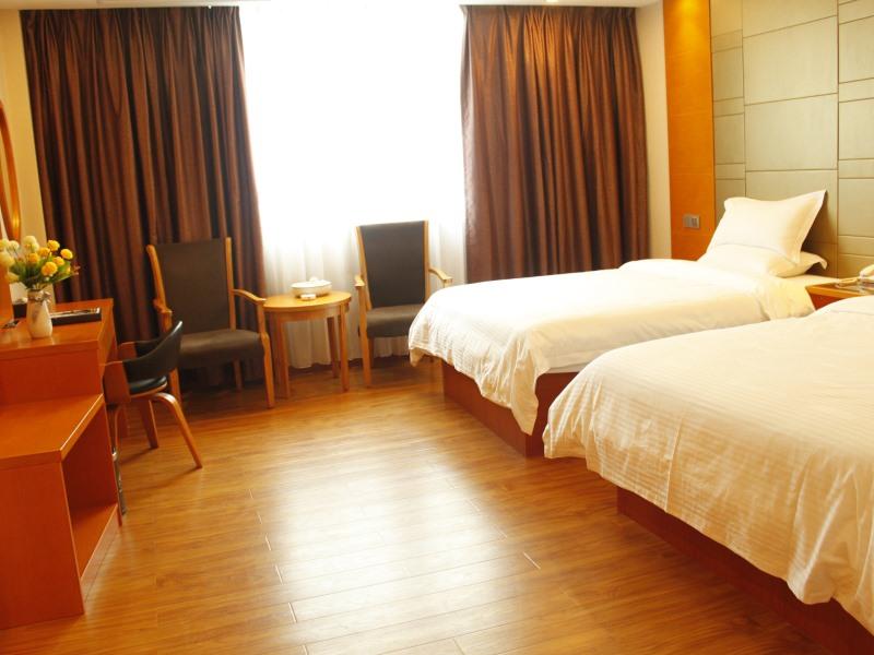 Greentree Inn Guangdong Shantou Changping Road Express Hotel Екстер'єр фото